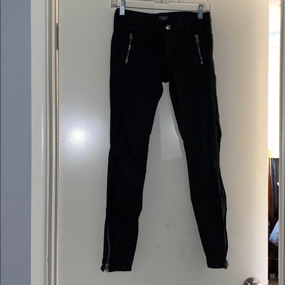 Bebe pants
